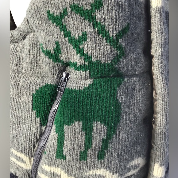 Cowichan Vest/Horacio Pagani/Italy/Heavy Knit - Picture 3 of 7